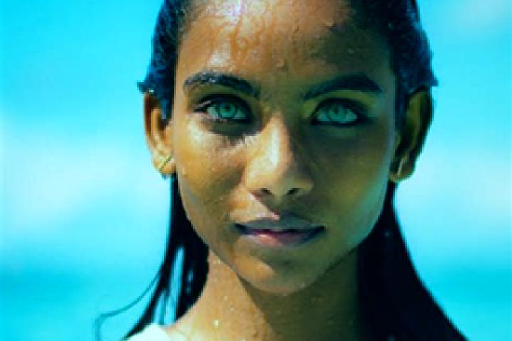 Evelyn, 26, a black blue-eyed indian companion based in Banov. Offering Duos, Erotic Massage, Couples. Available for incall and outcall, day and evening dates.