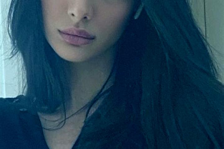 Evelyn, 26, a black dark-eyed middle eastern companion based in Servo. Offering OWO, Overnight. Available for incall and outcall, overnight bookings available.