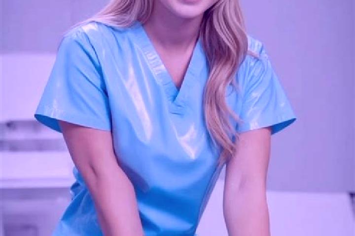 Evelyn, 26, a blonde amber-eyed mixed companion based in Apantla. Offering Prostate Massage, Fetish, Roleplay, BDSM. Available for incall and outcall, overni...