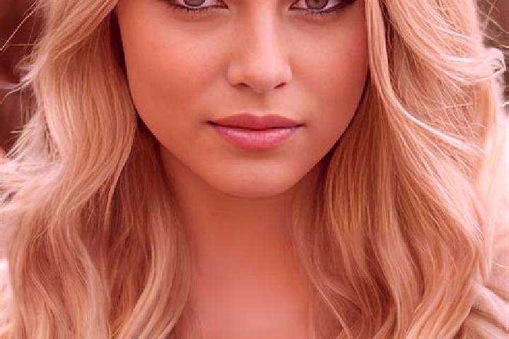 Evelyn, 26, a blonde hazel-eyed asian companion based in McLaughlin. Offering Dinner Date, CIM, Deep French Kissing, A-Level, Fetish. Available for incall an...