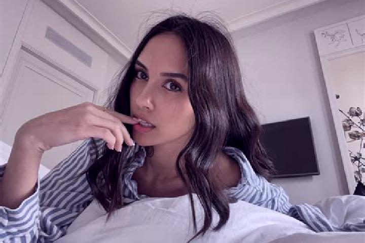 Evelyn, 26, a brunette amber-eyed caribbean companion based in Bezliudivka. Offering Fetish, Travel Companion, Girlfriend Experience, Striptease, Dinner Date...