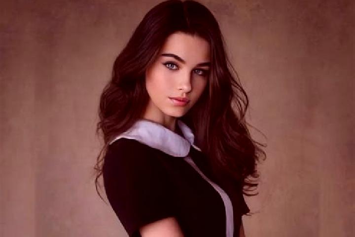 Evelyn, 26, a brunette amber-eyed slavic companion based in Bipu. Offering 69, GFE, Prostate Massage. Available for incall and outcall, day and evening dates.