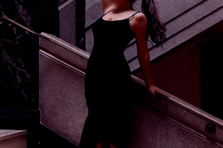 Evelyn, 26, a brunette grey-eyed latina companion based in Sak Sampov. Offering Travel Companion, Tantra, Massage, Striptease, Prostate Massage. Available fo...
