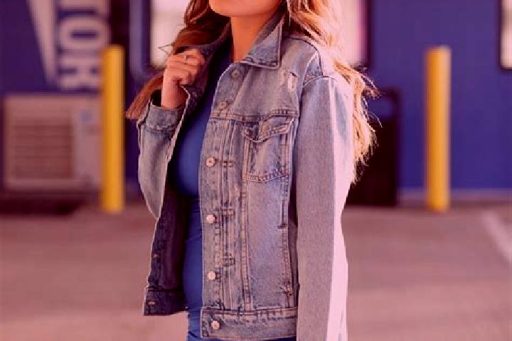 Evelyn, 26 — Escort in Brewer, United States