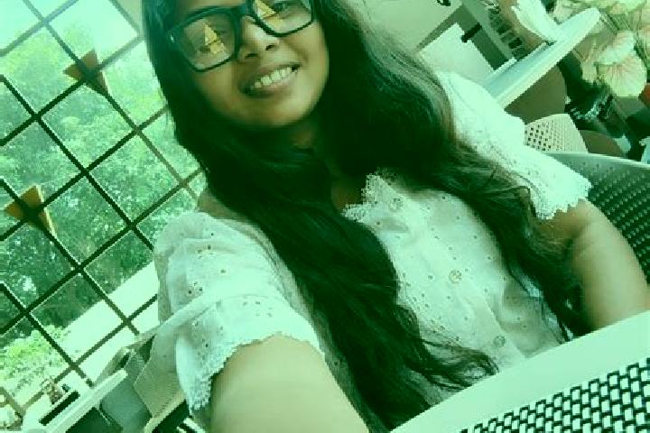 Evelyn, 26 — Escort in Dharmanagar, India