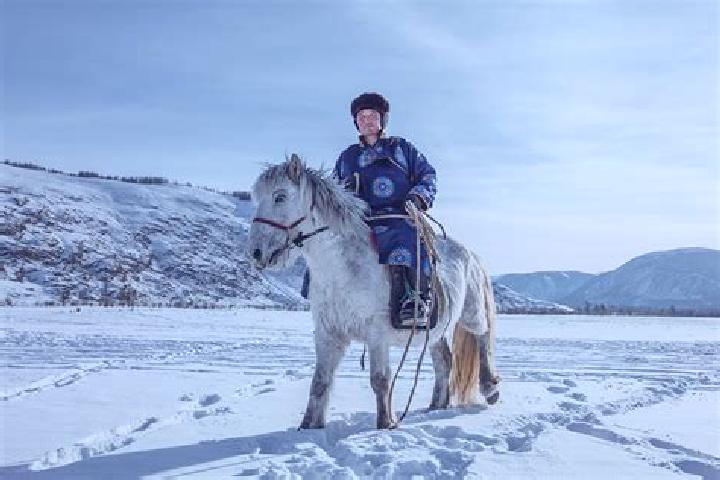 Evelyn, 26 — Escort in Dzueuenbulag, Mongolia