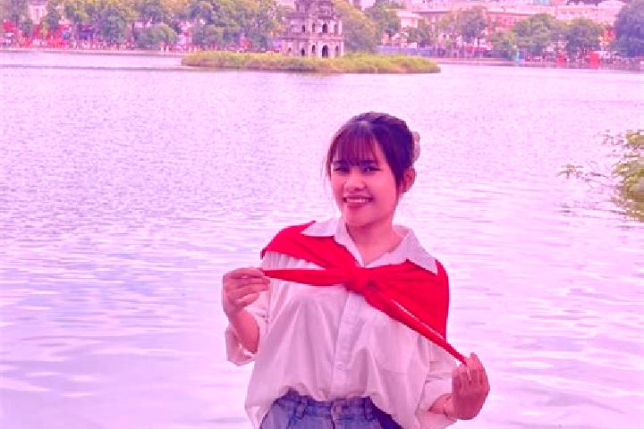 Evelyn, 26 — Escort in Mengzi, China
