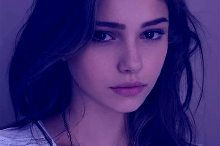 Evelyn, 27, a chestnut hazel-eyed slavic companion based in Aramits. Offering Roleplay, Erotic Massage, Prostate Massage, Deep French Kissing, Domination. Av...