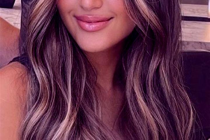 Evelyn, 27, a dark blonde amber-eyed latina companion based in Baden. Offering A-Level, Overnight, Prostate Massage. Available for incall and outcall, overni...