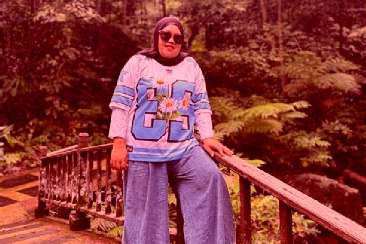 Evelyn, 27 — Escort in Malinau, Indonesia