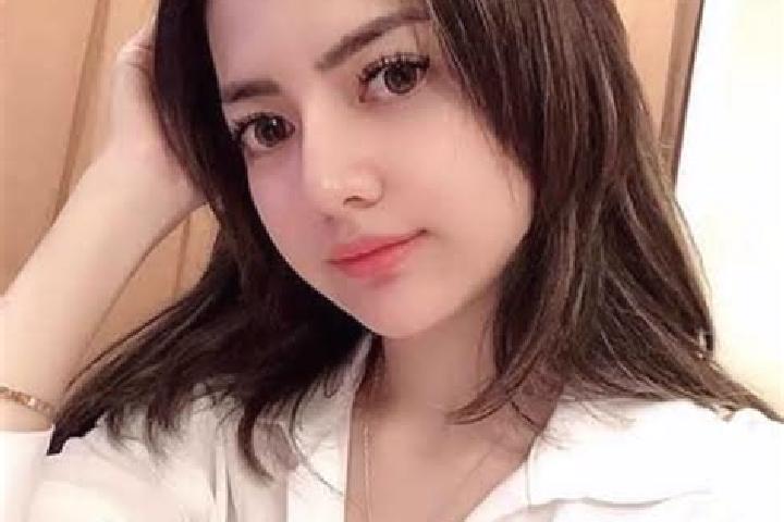 Evelyn, 27 — Escort in Nangaraba, Indonesia