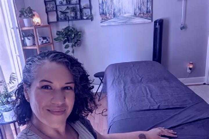 Evelyn, 28, a black grey-eyed mediterranean companion based in Thouare-sur-Loire. Offering Tantra, Prostate Massage, Overnight, GFE, Massage. Available for i...