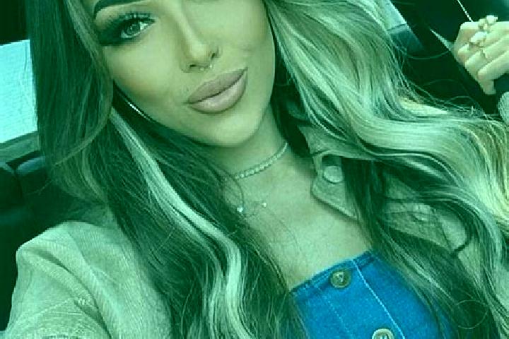Evelyn, 28, a dark blonde brown-eyed mediterranean companion based in Gninlnafolokaha. Offering Deep French Kissing, Tantra, Fetish. Available for incall and...