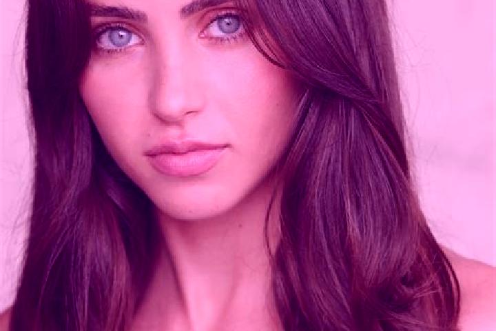 Evelyn, 28, a red brown-eyed european companion based in Tejn. Offering OWO, Roleplay, Girlfriend Experience, Tantra. Available for incall and outcall, overn...