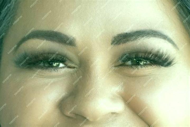 Evelyn, 28, a red green-eyed latina companion based in Yeppoon. Offering Travel Companion, GFE, CIM. Available for incall and outcall, overnight bookings ava...