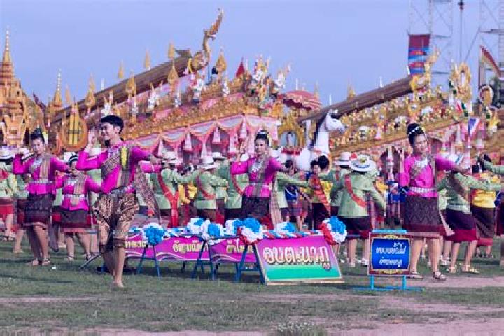 Evelyn, 28 — Escort in Ban Boun-Nua, Laos