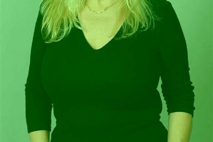 Evelyn, 28 — Escort in Hagaman, United States