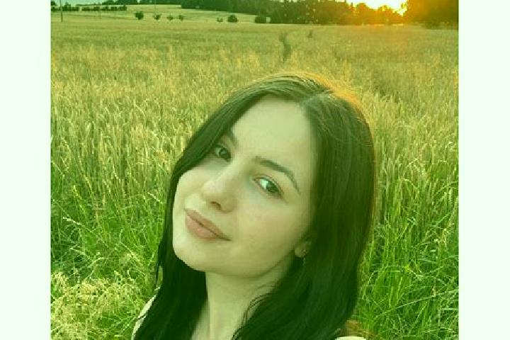 Evelyn, 28 — Escort in Jaromerice, Czech Republic