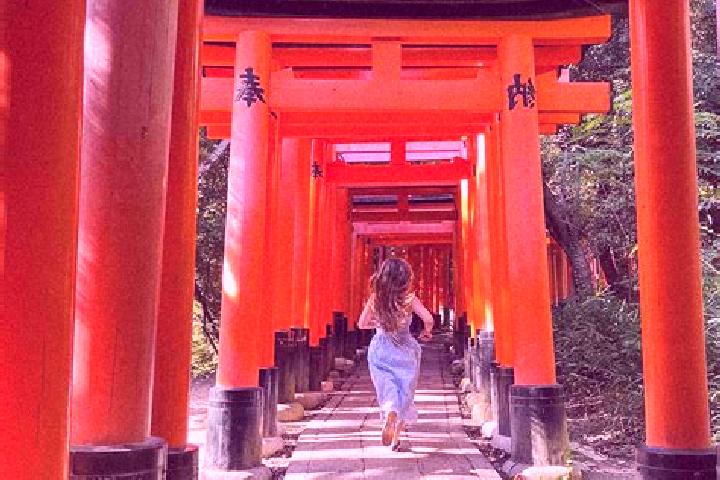 Evelyn, 28 — Escort in Minari, Japan