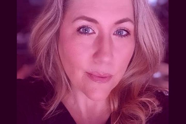 Evelyn, 28 — Escort in Mooringsport, United States
