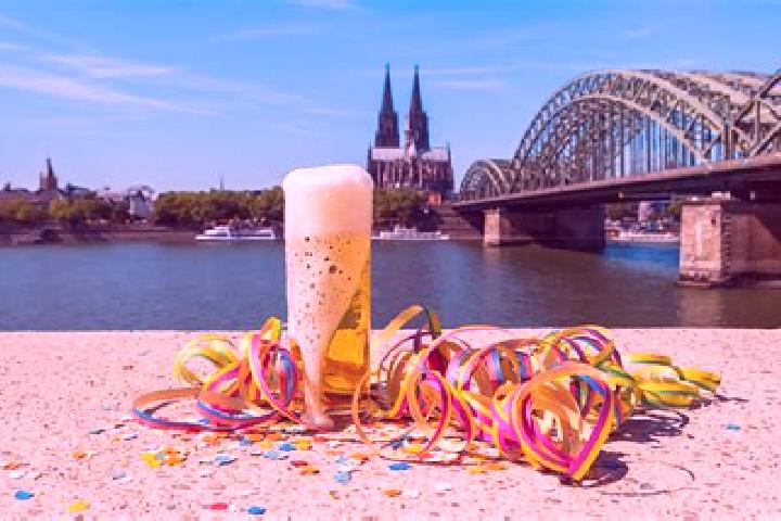 Evelyn, 28 — Escort in Oerlenbach, Germany