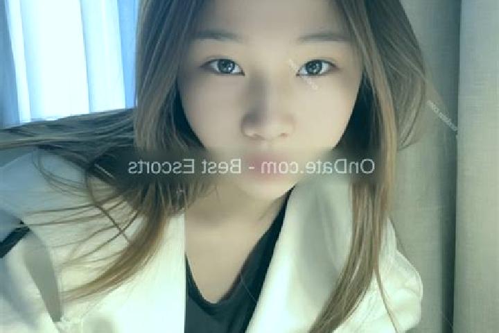 Evelyn, 28 — Escort in St. Anthony, Canada