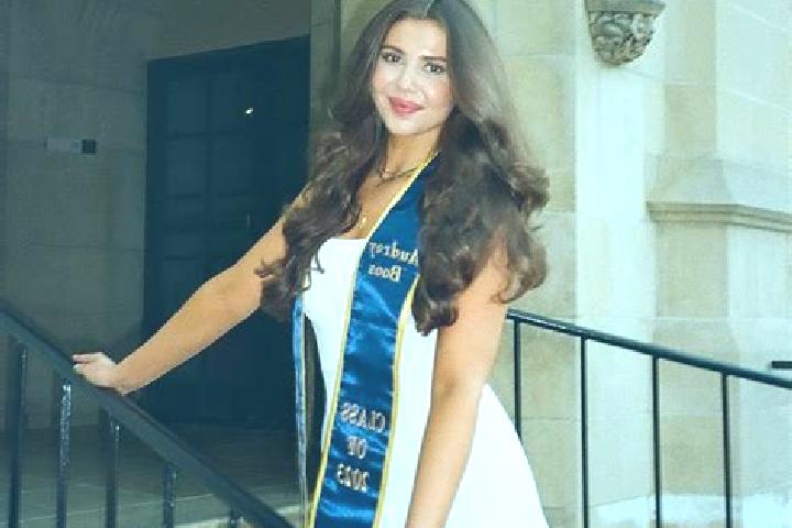 Evelyn, 28 — Escort in Uga, Spain