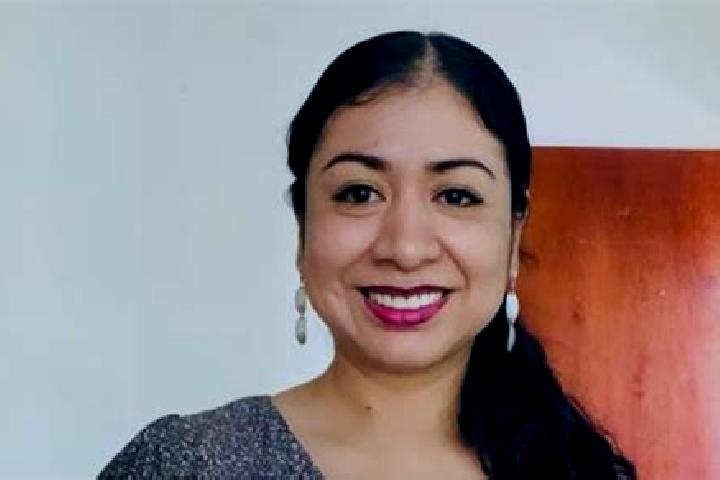 Evelyn, 28 — Escort in Villa Dominguez, Argentina
