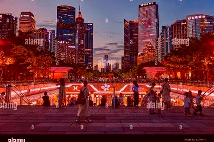 Evelyn, 28 — Escort in Zhujiang, China