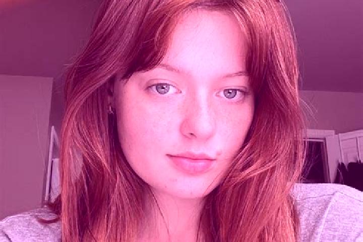 Evelyn, 29, a auburn blue-eyed mixed companion based in Santa Rita (Santa Rita del Mar). Offering Girlfriend Experience, Dinner Date, Erotic Massage, Rolepla...