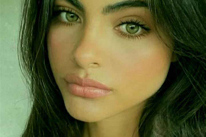 Evelyn, 29, a black hazel-eyed european companion based in Chasselay. Offering Roleplay, Striptease, Domination, Overnight, Girlfriend Experience. Available ...