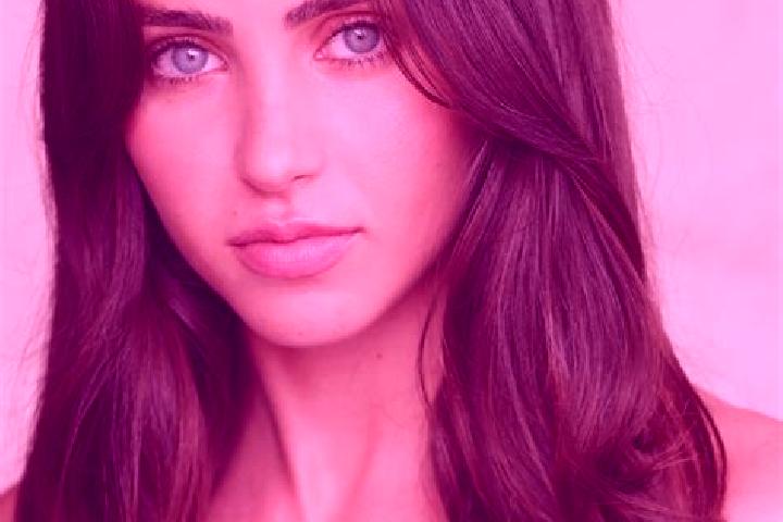 Evelyn, 29, a brunette hazel-eyed middle eastern companion based in El Quemado. Offering Overnight, Deep French Kissing, A-Level. Available for incall and ou...