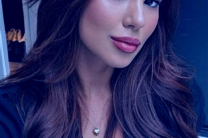 Evelyn, 29, a chestnut brown-eyed asian companion based in Arnold. Offering Deep French Kissing, Domination, Couples, Prostate Massage, Overnight. Available ...