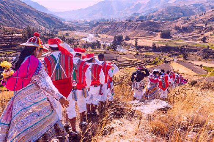 Evelyn, 29 — Escort in Caylloma, Peru