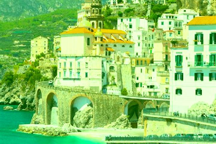 Evelyn, 29 — Escort in Colosimi, Italy