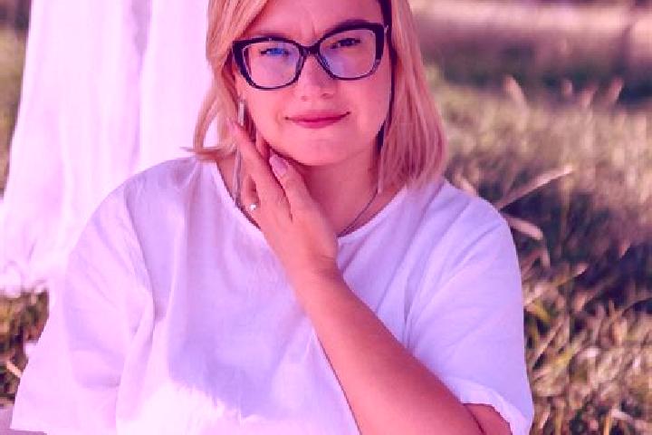 Evelyn, 29 — Escort in Iziaslav, Ukraine