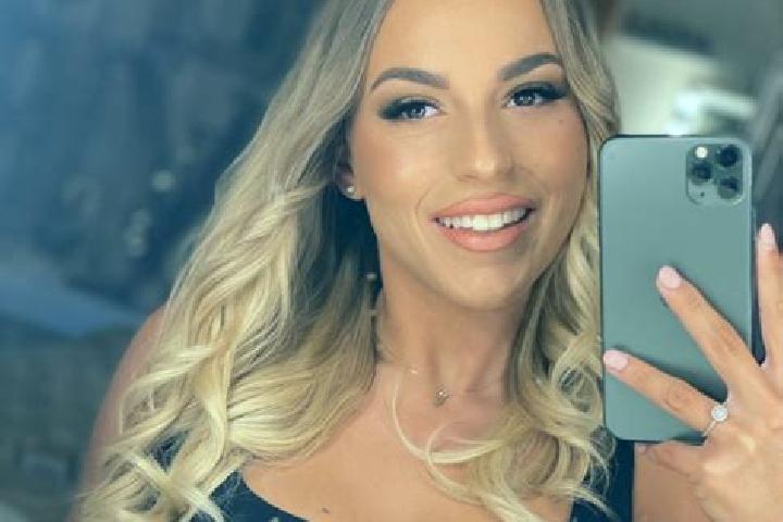 Evelyn, 29 — Escort in Kecsked, Hungary