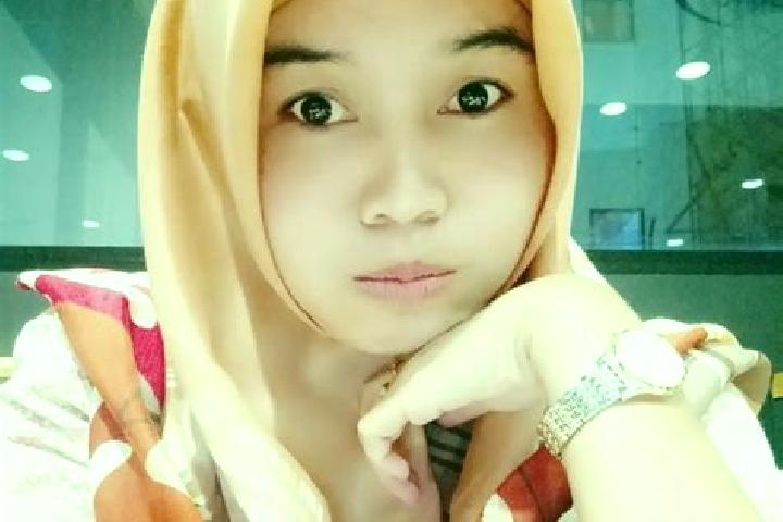 Evelyn, 29 — Escort in Sembalunbumbung, Indonesia