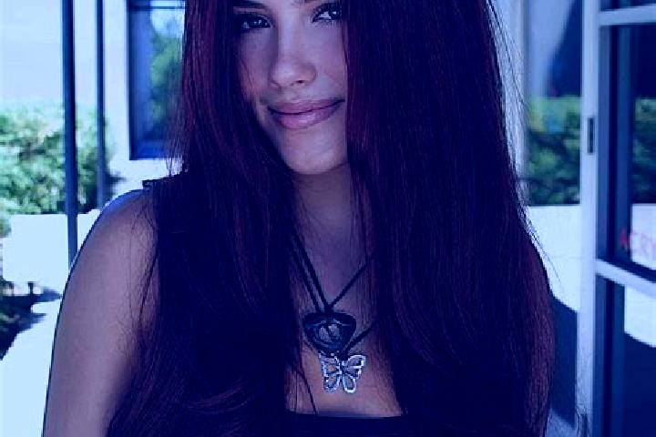 Evelyn, 30, a auburn dark-eyed european companion based in Grobla. Offering Duos, Travel Companion, Couples. Available for incall and outcall, overnight book...