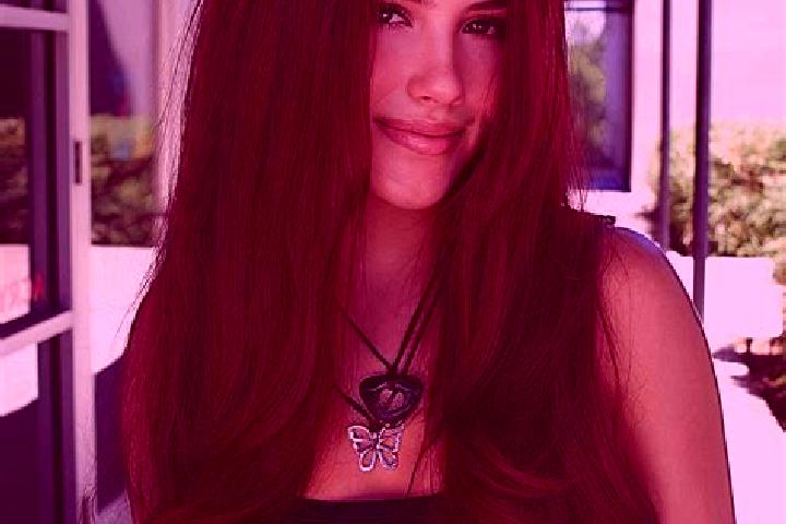 Evelyn, 30, a auburn dark-eyed slavic companion based in Rimus. Offering Couples, Roleplay, Domination. Available for incall and outcall, day and evening dates.