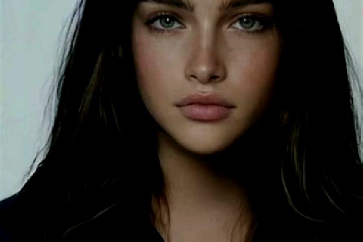 Evelyn, 30, a brunette green-eyed caucasian companion based in Mora. Offering 69, Prostate Massage, CIM, Striptease, A-Level. Available for incall and outcal...