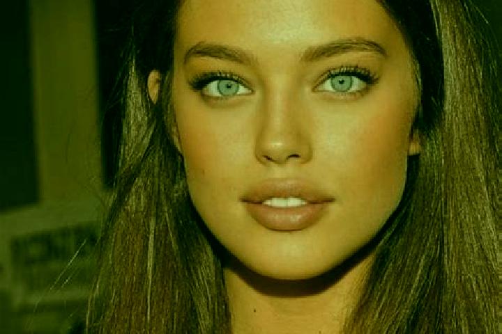 Evelyn, 30, a chestnut green-eyed caucasian companion based in Gioiosa Marea. Offering Fetish, Dinner Date, CIM, Party Girl. Available for incall and outcall...