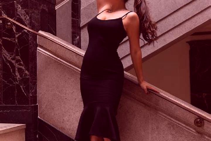 Evelyn, 30, a dark blonde amber-eyed latina companion based in Nokaneng. Offering CIM, Travel Companion, Party Girl, A-Level. Available for incall and outcal...