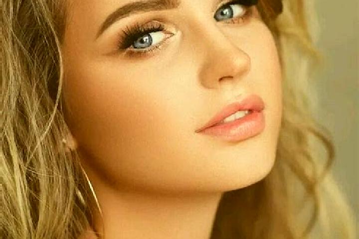 Evelyn, 30, a dark blonde blue-eyed caribbean companion based in McConnellstown. Offering Dinner Date, Party Girl, Erotic Massage, 69. Available for incall a...