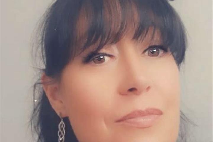 Evelyn, 30 — Escort in Chassenon, France