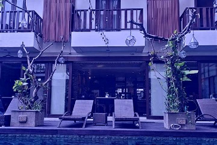 Evelyn, 30 — Escort in Dalung, Indonesia
