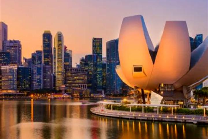 Evelyn, 30 — Escort in MacPherson, Singapore