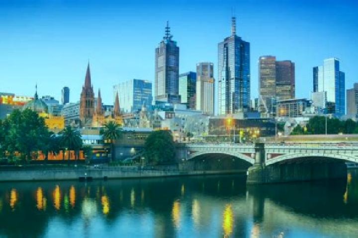 Evelyn, 30 — Escort in Melbourne, Australia
