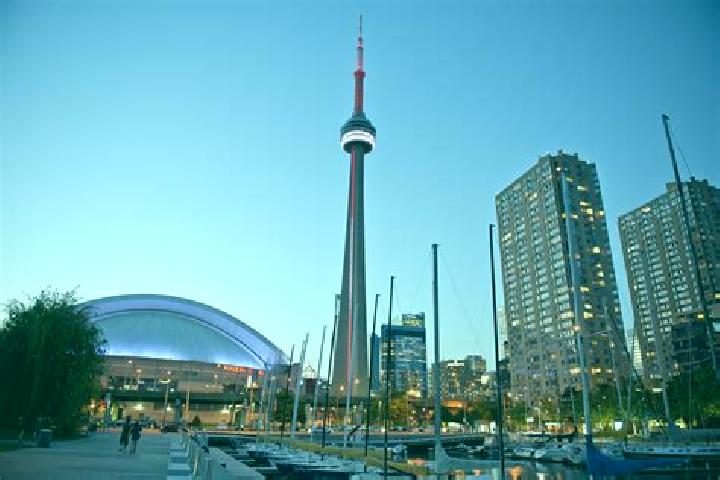 Evelyn, 30 — Escort in New Toronto, Canada