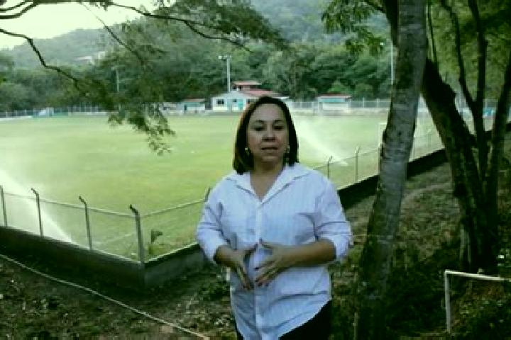 Evelyn, 30 — Escort in San Nicolas, Honduras